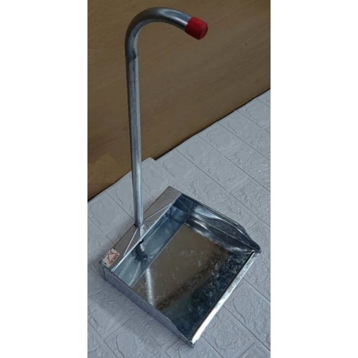Φαράσι Γαλβανιζέ Ασημί με Κοντάρι 23x21.5x70cm ForHome 244004