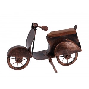 Διακοσμητικό Scooter με διαστάσεις 27x9x17cm